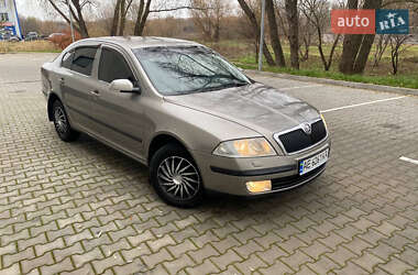 Лифтбек Skoda Octavia 2006 в Хмельницком