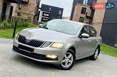 Ліфтбек Skoda Octavia 2019 в Івано-Франківську