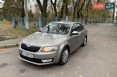 Лифтбек Skoda Octavia 2015 в Кременчуге