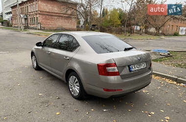 Лифтбек Skoda Octavia 2015 в Кременчуге