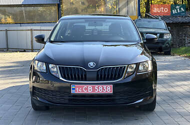 Ліфтбек Skoda Octavia 2018 в Долині