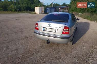 Лифтбек Skoda Octavia 2002 в 
