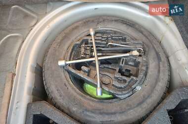 Лифтбек Skoda Octavia 2002 в 