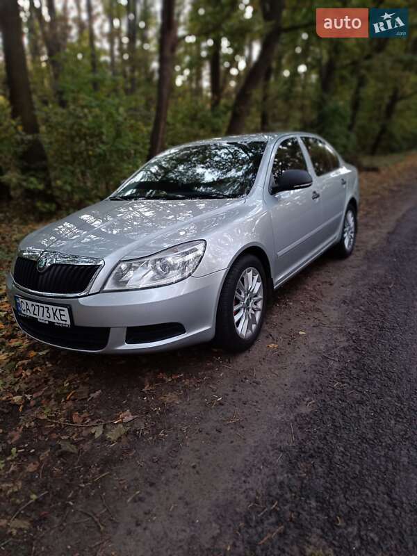 Лифтбек Skoda Octavia 2012 в Христиновке