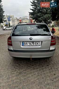 Универсал Skoda Octavia 2012 в Кропивницком
