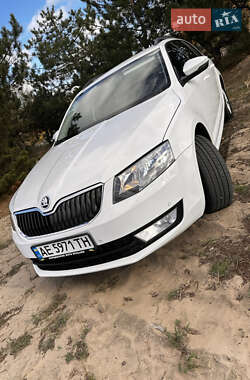 Универсал Skoda Octavia 2016 в 