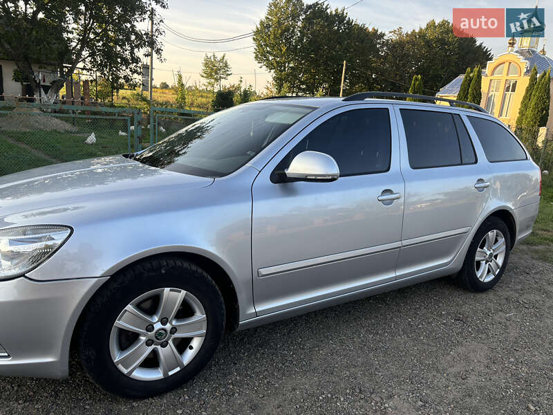 Универсал Skoda Octavia 2010 в Стрые
