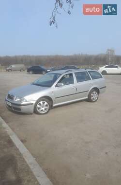 Універсал Skoda Octavia 2003 в Переяславі