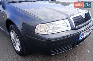 Універсал Skoda Octavia 2009 в Києві