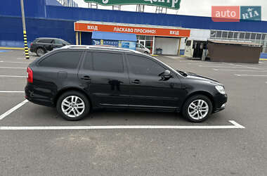 Универсал Skoda Octavia 2011 в 