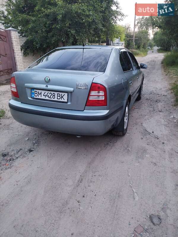 Лифтбек Skoda Octavia 2004 в Сумах