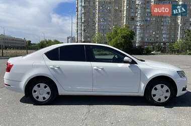 Лифтбек Skoda Octavia 2018 в 
