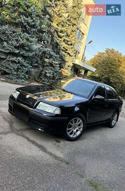 Лифтбек Skoda Octavia 2006 в Черкассах