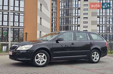 Универсал Skoda Octavia 2012 в Ивано-Франковске