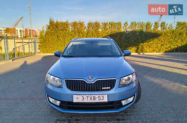 Універсал Skoda Octavia 2014 в Луцьку