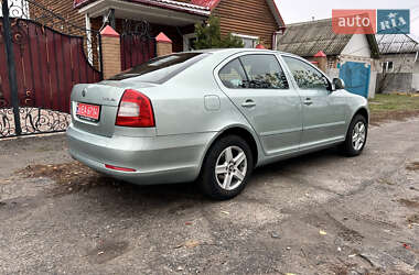 Лифтбек Skoda Octavia 2010 в Котельве