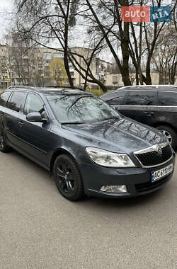 Універсал Skoda Octavia 2009 в Луцьку