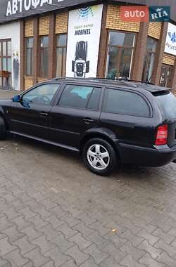 Универсал Skoda Octavia 2009 в 