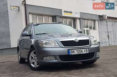 Универсал Skoda Octavia 2012 в Львове