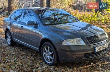 Лифтбек Skoda Octavia 2008 в Долинской