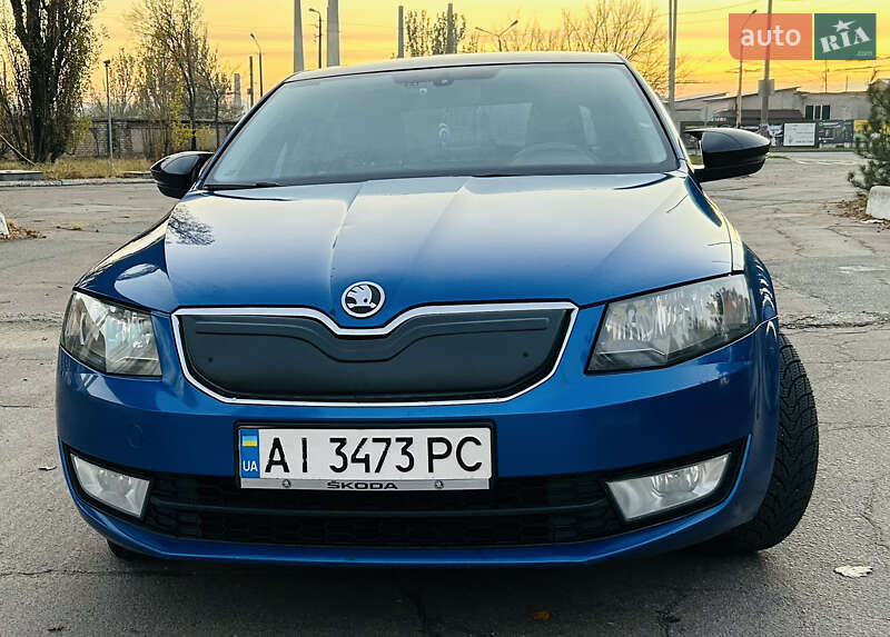 Лифтбек Skoda Octavia 2014 в Днепре