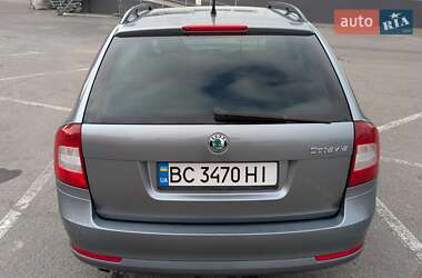 Универсал Skoda Octavia 2012 в 