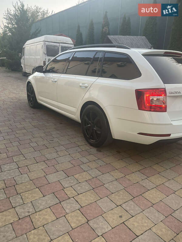 Универсал Skoda Octavia 2017 в Мукачево