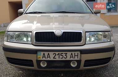 Лифтбек Skoda Octavia 2005 в Киеве