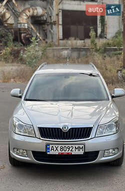 Універсал Skoda Octavia 2009 в Харкові