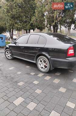 Лифтбек Skoda Octavia 2006 в Ужгороде