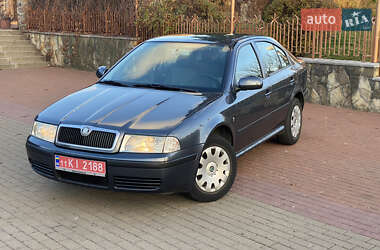 Лифтбек Skoda Octavia 2010 в Киеве