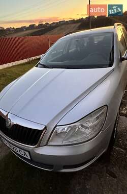 Універсал Skoda Octavia 2011 в Тернополі