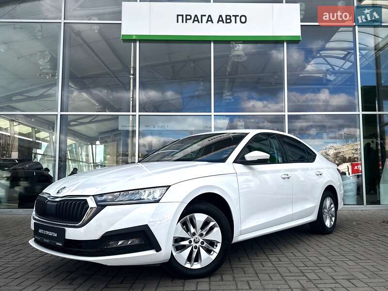 Лифтбек Skoda Octavia 2020 в Киеве