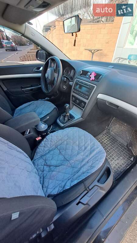 Універсал Skoda Octavia 2009 в Вишневому