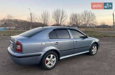 Лифтбек Skoda Octavia 2004 в Врадиевке