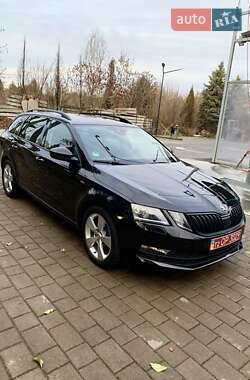 Универсал Skoda Octavia 2019 в Луцке