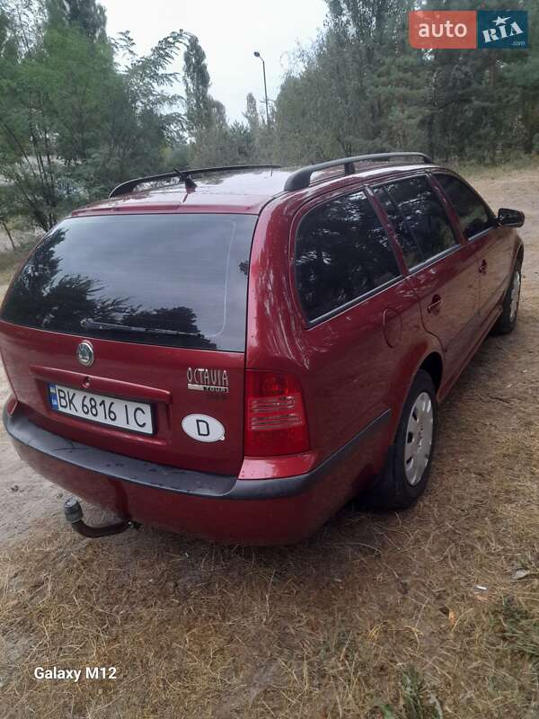 Универсал Skoda Octavia 2006 в Вараше