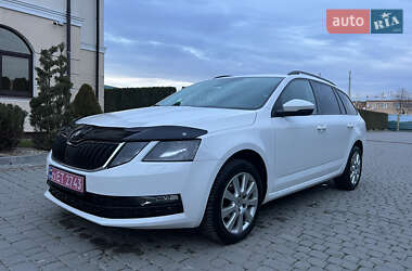 Универсал Skoda Octavia 2018 в Дунаевцах