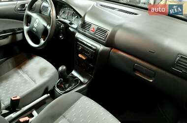 Лифтбек Skoda Octavia 2009 в 