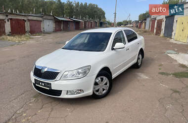 Ліфтбек Skoda Octavia 2013 в Чернігові