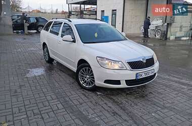 Универсал Skoda Octavia 2011 в Здолбунове