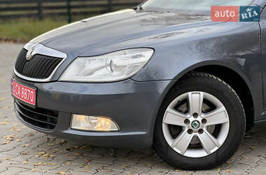 Универсал Skoda Octavia 2010 в Стрые