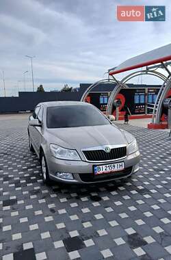 Лифтбек Skoda Octavia 2010 в Полтаве