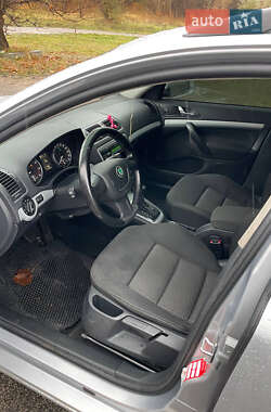 Универсал Skoda Octavia 2009 в 