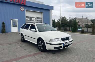 Универсал Skoda Octavia 2010 в Жмеринке