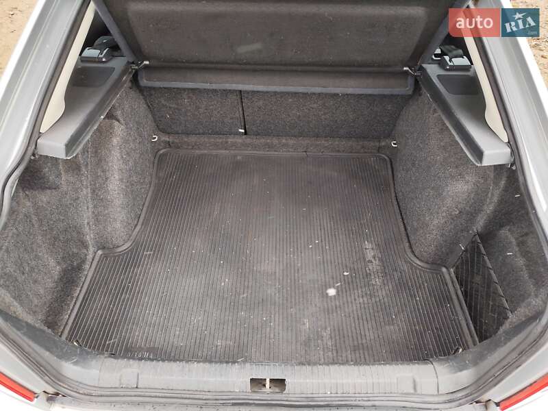 Лифтбек Skoda Octavia 2008 в Львове