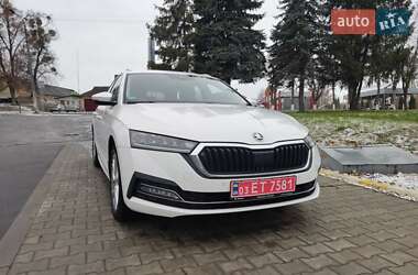 Универсал Skoda Octavia 2020 в Дубно