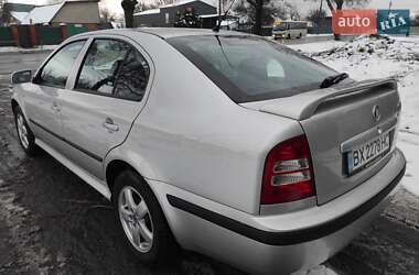 Лифтбек Skoda Octavia 2002 в Чернигове