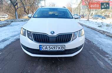 Универсал Skoda Octavia 2018 в Чернигове