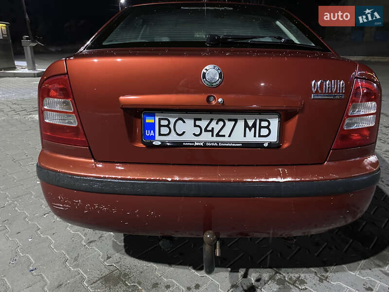 Лифтбек Skoda Octavia 2001 в Львове